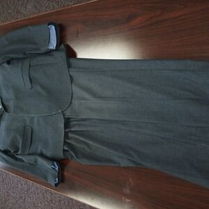 Egara Gray Pantsuit with Belted Waist and Collared Neckline